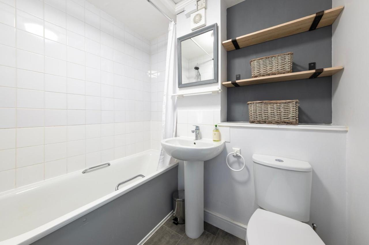 Super City Centre Apartment - Two Bedrooms, Perfect Location Μπαθ Εξωτερικό φωτογραφία